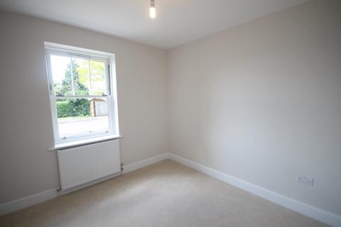 1 bedroom apartment to rent, LEATHERHEAD, KT22