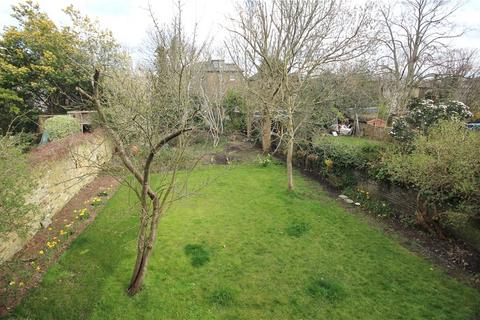 1 bedroom apartment to rent, Blakesley Avenue, Ealing, W5