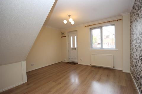 2 bedroom terraced house to rent, Ormonds Close, Bradley Stoke, Bristol, BS32