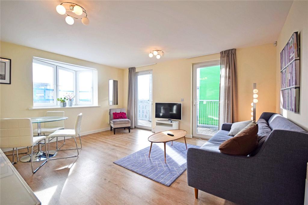 Apartment in Cambridge, Petersfield - View 3