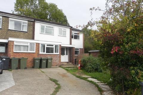 undefined, Ensuite room - Guildford Park Avenue, GU27NN
