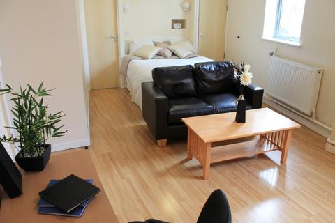 Studio to rent, 11 Goldsmith Street Flat 8, Royal House, NOTTINGHAM NG1 5JS