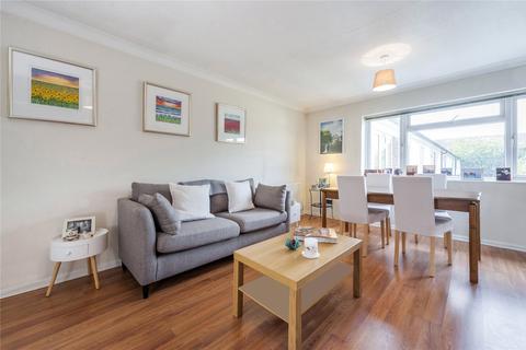 2 bedroom flat to rent, Radcliffe Square, Putney, London