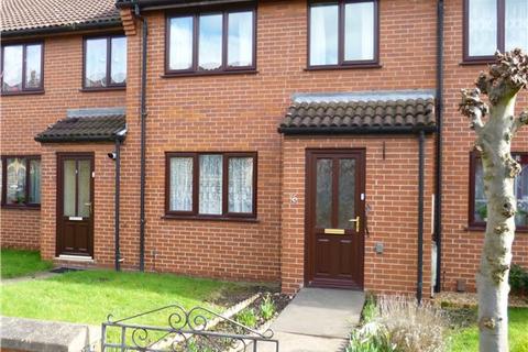 3 bedroom townhouse to rent, Lovers Lane, Notts NG24