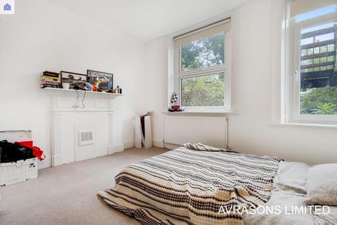 2 bedroom flat to rent, TALFOURD ROAD, CAMBERWELL