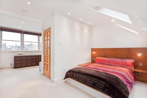 5 bedroom semi-detached house to rent - Landford Road, London, SW15