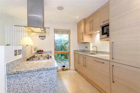 2 bedroom flat to rent, Lexington House, 10 Long Road, Cambridge