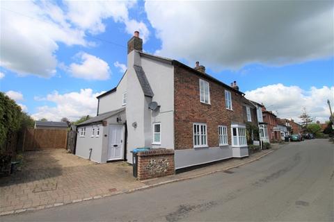 3 bedroom terraced house to rent, Flamstead AL3