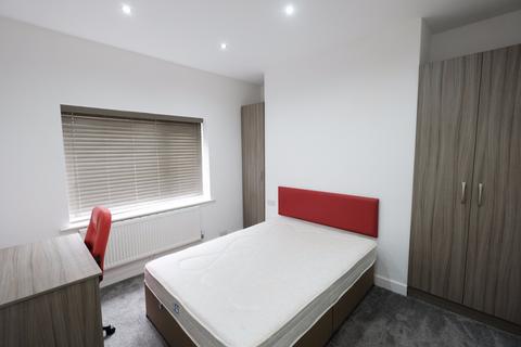 5 bedroom flat to rent, Cannon Street, Preston PR1