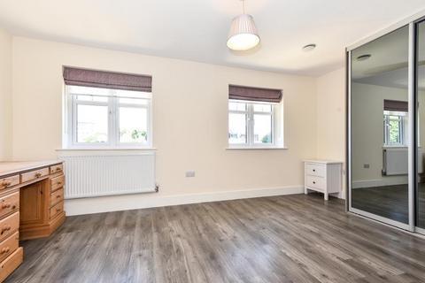 3 bedroom end of terrace house to rent, High Wycombe,  Buckinghamshire,  HP13