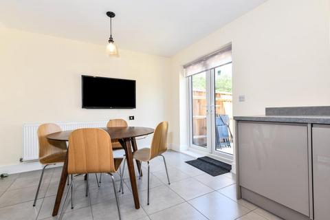 3 bedroom end of terrace house to rent, High Wycombe,  Buckinghamshire,  HP13