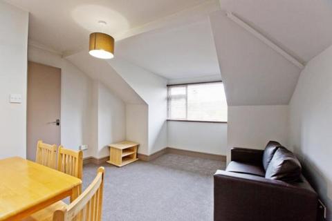 2 bedroom flat to rent, Fordwych Road, London, NW2
