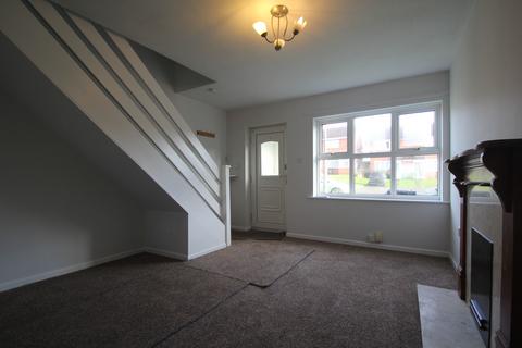 2 bedroom semi-detached house to rent, Perry Close, Dudley