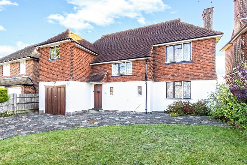 Ewhurst Avenue, Sanderstead, Surrey, CR2 0DG 4 bed detached house £