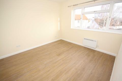 1 bedroom flat to rent - Station Square, Petts Wood