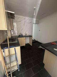 undefined, Cromwell Road, Town Centre, Luton, Bedordshire, LU3