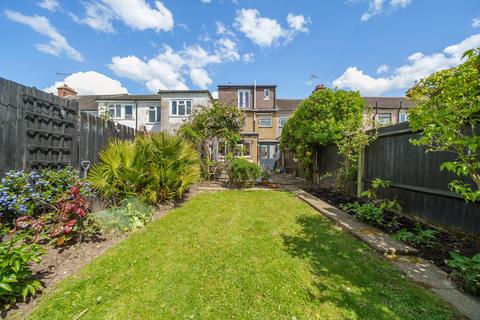 44 Barnstaple Road, Ruislip, HA4 0UP