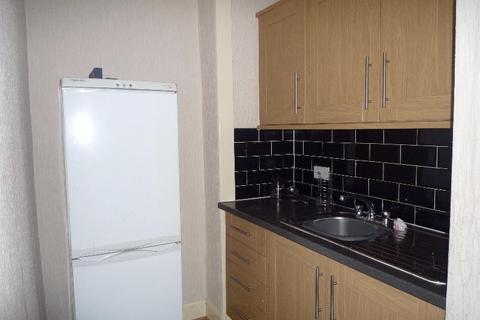 2 bedroom flat to rent, Sidney Street, Saltcoats, North Ayrshire, KA21