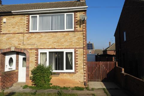 3 bedroom semi-detached house to rent, Glastonbury Gate,Scawsby,Doncaster, DN5