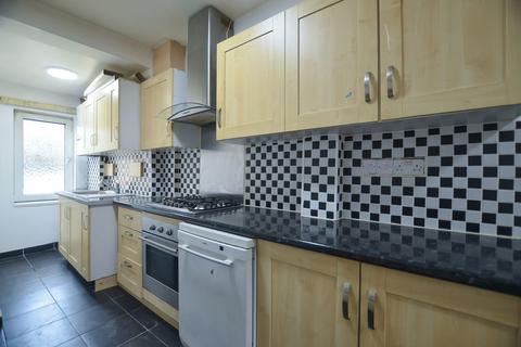 1 bedroom in a house share to rent, Malam Gardens, Poplar E14