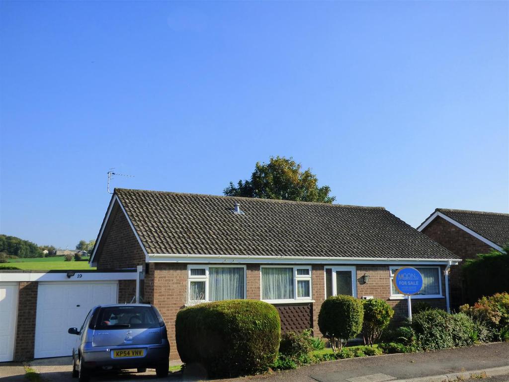 Park View, Sedbury, Chepstow 2 bed detached bungalow £269,950