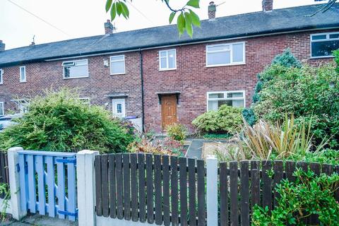 3 bedroom terraced house to rent - Swalecliff Avenue, Manchester