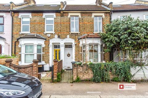 4 bedroom terraced house to rent, Lindley Road, Leyton, E10