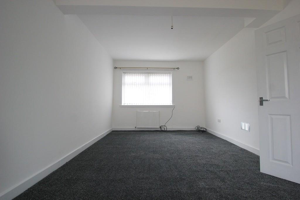 Kilbrannan Avenue, Saltcoats, North Ayrshire 2 bed semidetached house