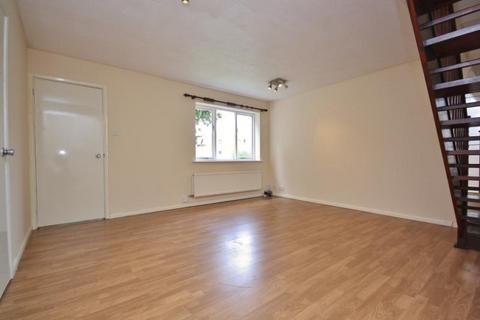 2 bedroom terraced house to rent, Gorse Court, Guildford, GU4