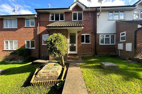 2 bedroom terraced house to rent, Gorse Court, Guildford, GU4