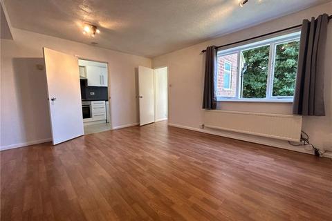 2 bedroom terraced house to rent, Gorse Court, Guildford, GU4