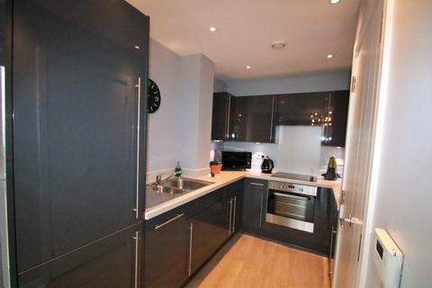 2 bedroom apartment to rent, Whitestone Way, Croydon