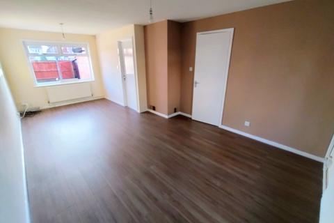 3 bedroom terraced house to rent, Warnford Walk, Wolverhampton WV4