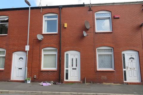 2 bedroom terraced house to rent, Shaw Street, Rochdale, OL12
