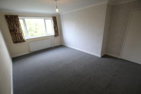 2 bedroom apartment to rent, Dunbar Close, Ellesmere Port