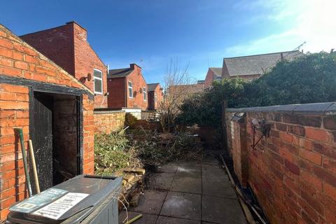 4 bedroom terraced house to rent, Wilberforce Road, West End, Leicester, LE3