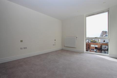 undefined, Queenshurst Square, Kingston Upon Thames KT2