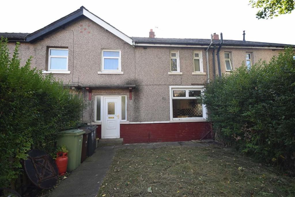 Reedyford Road, Nelson, Lancashire 3 bed terraced house £78,000