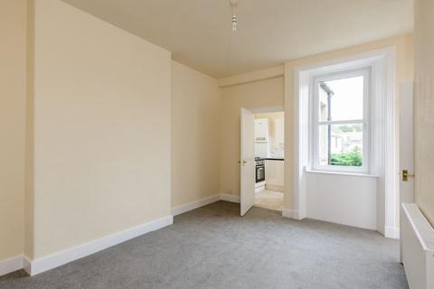 2 bedroom flat to rent - High Street, Cockenzie, East Lothian, EH32
