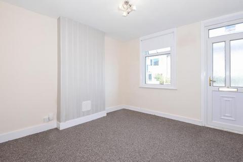 3 bedroom end of terrace house to rent, Cumberland Road,  Reading,  RG1