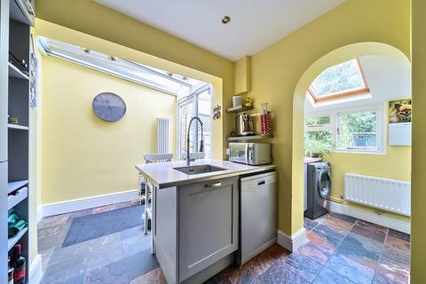 25 Newdigate Road, Harefield, Uxbridge, UB9 6EH