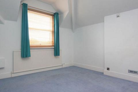 1 bedroom flat to rent, Denmark Road, Exeter