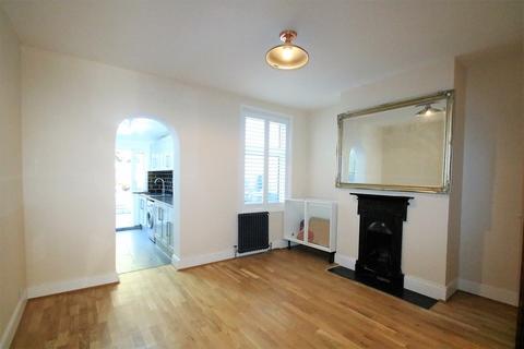 2 bedroom terraced house to rent, Jarvis Road, South Croydon