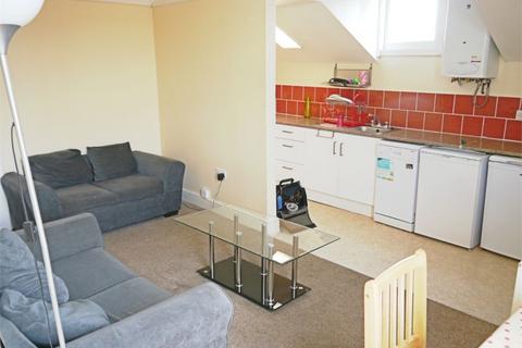 3 bedroom flat to rent, Park Road, Nottingham