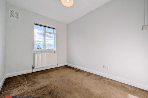 undefined, Angel Hill, Sutton SM1