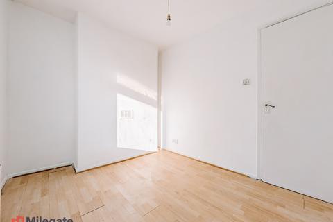 1 bedroom flat to rent, Plumstead Road, London SE18