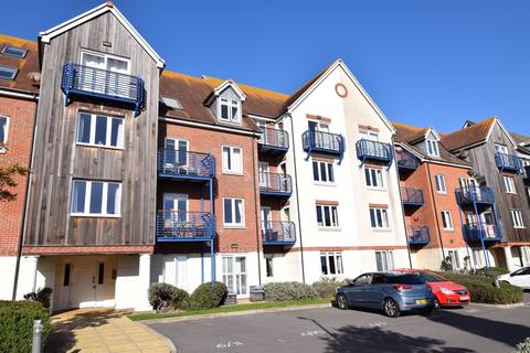 2 bedroom apartment to rent, Corscombe Close, Weymouth