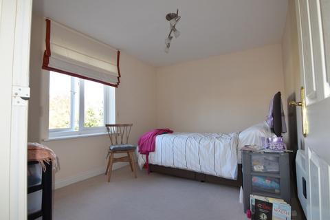 2 bedroom apartment to rent, Corscombe Close, Weymouth