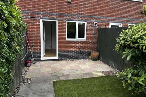 2 bedroom terraced house to rent - Ferry Meadows, Kingswood
