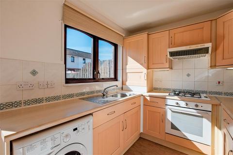 2 bedroom terraced house to rent, Sutherland Crescent, Hamilton